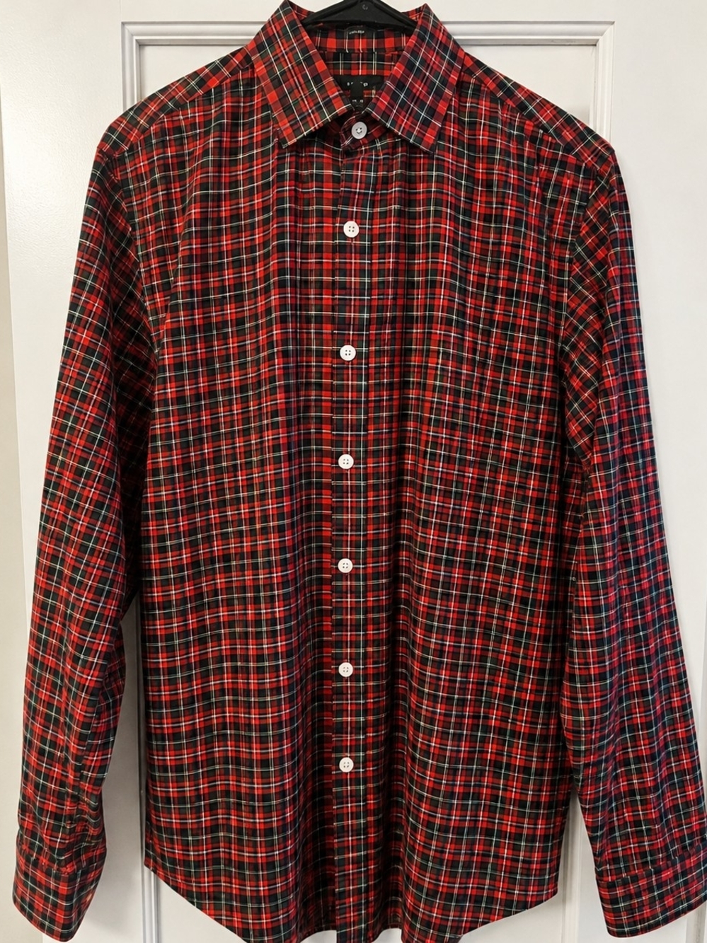 Men’s Red Black Tartan Plaid Long Sleeve Button-Down Shirt